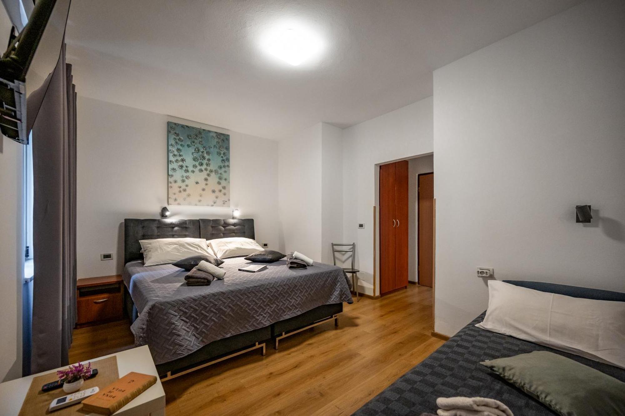 Sonia Rooms Pula Ngoại thất bức ảnh