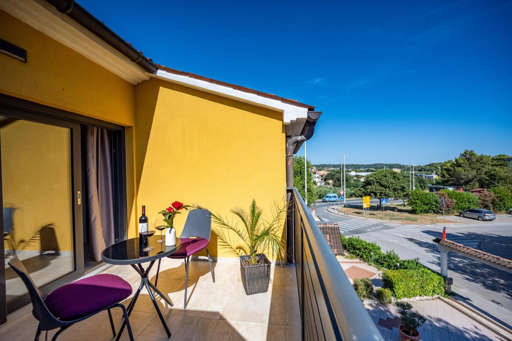Sonia Rooms Pula Ngoại thất bức ảnh