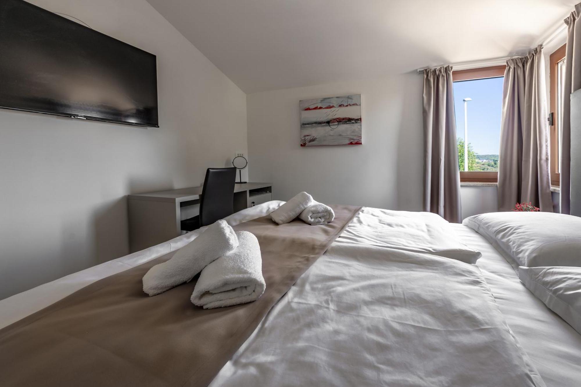 Sonia Rooms Pula Ngoại thất bức ảnh